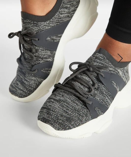 Women sneakers