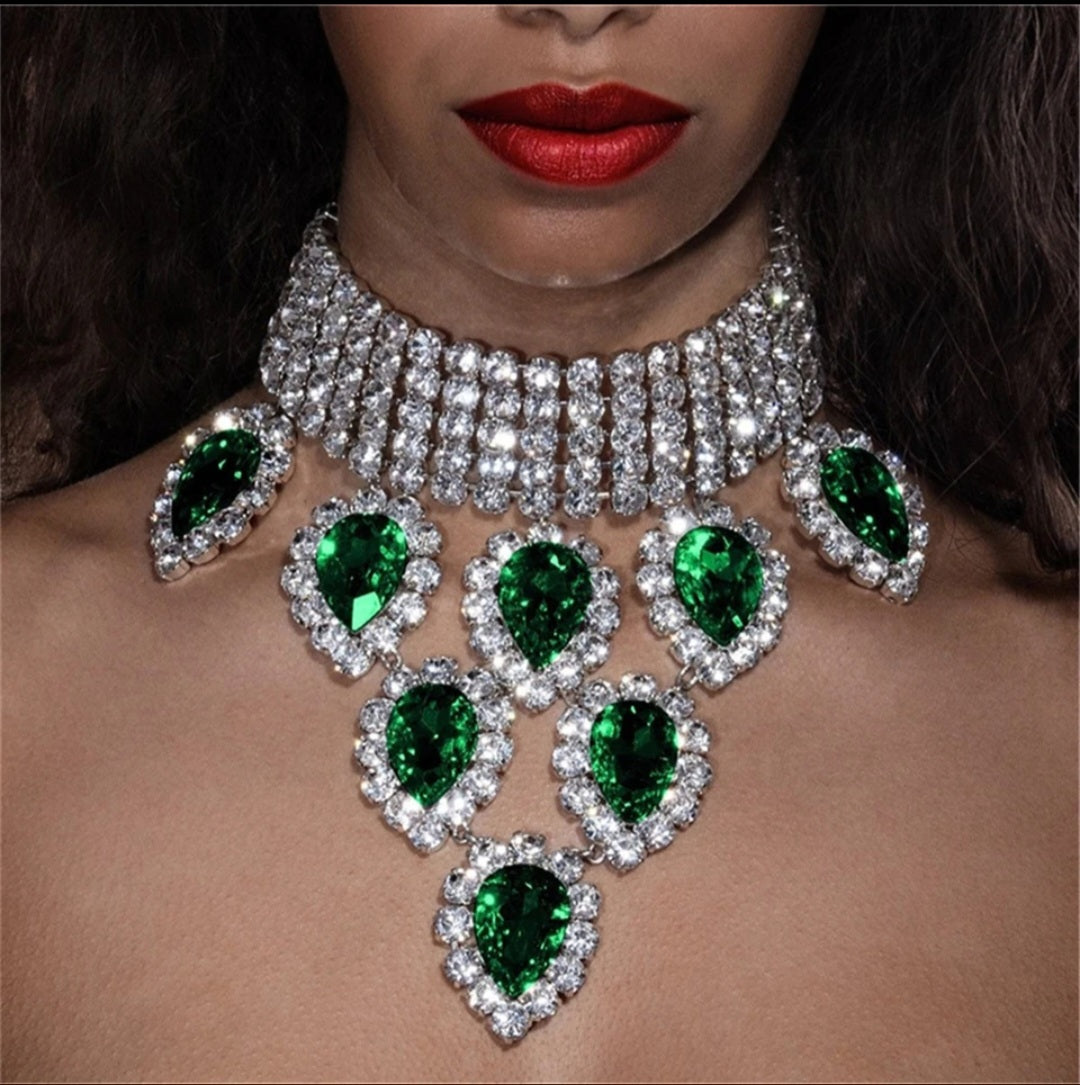 Emerald Choker