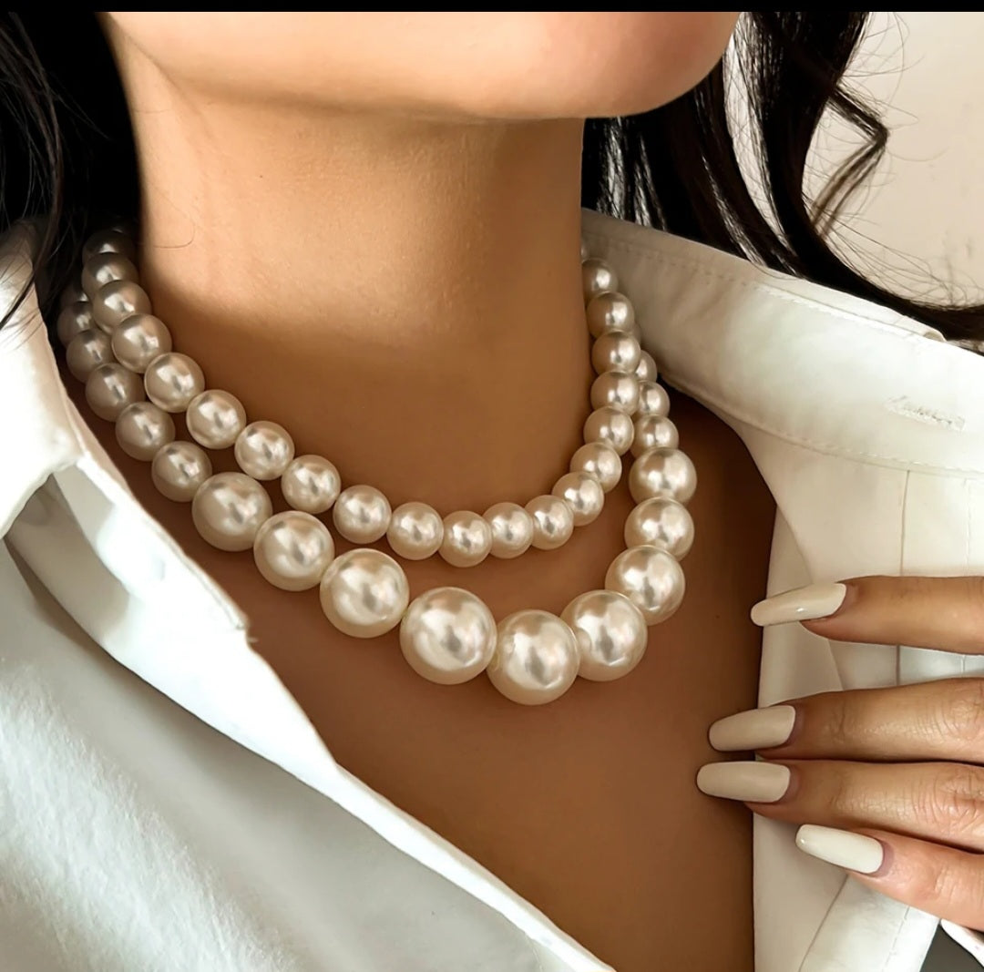 Elegant choker Pearl